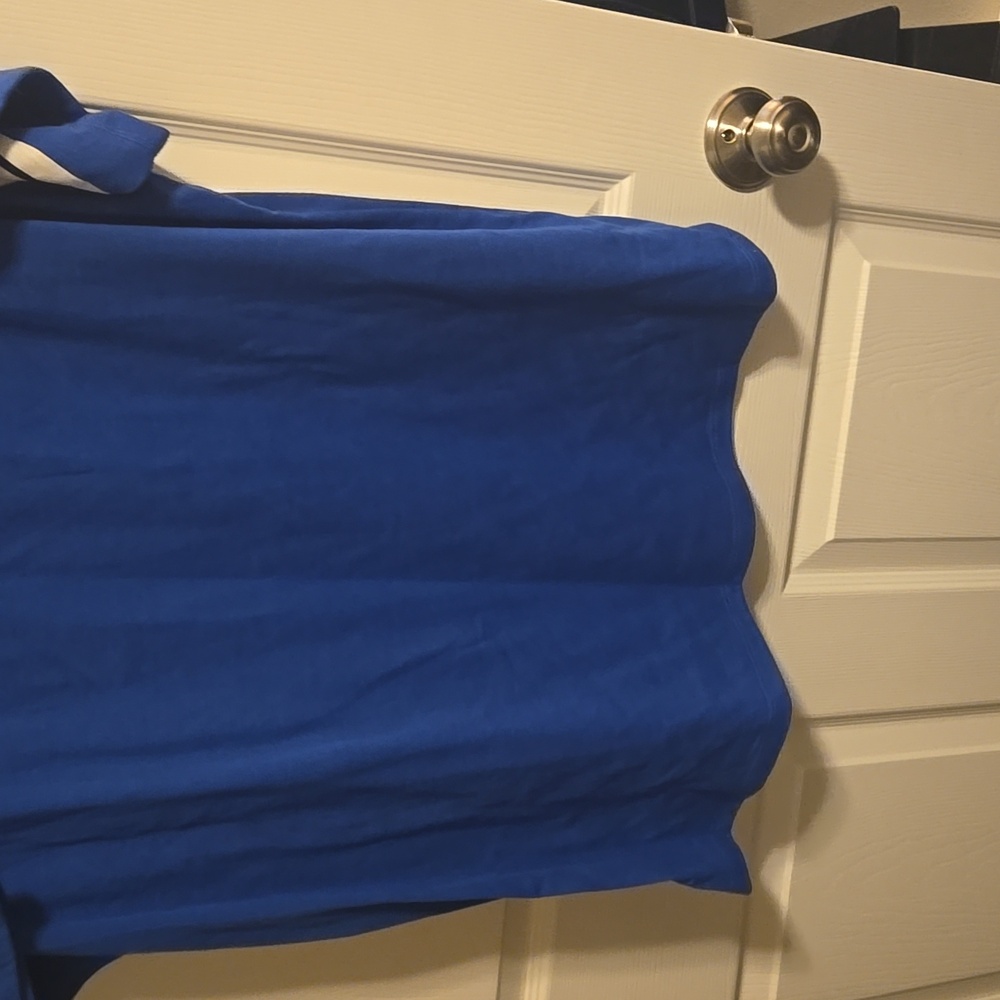 Plus Tee - Picture 4 of 5